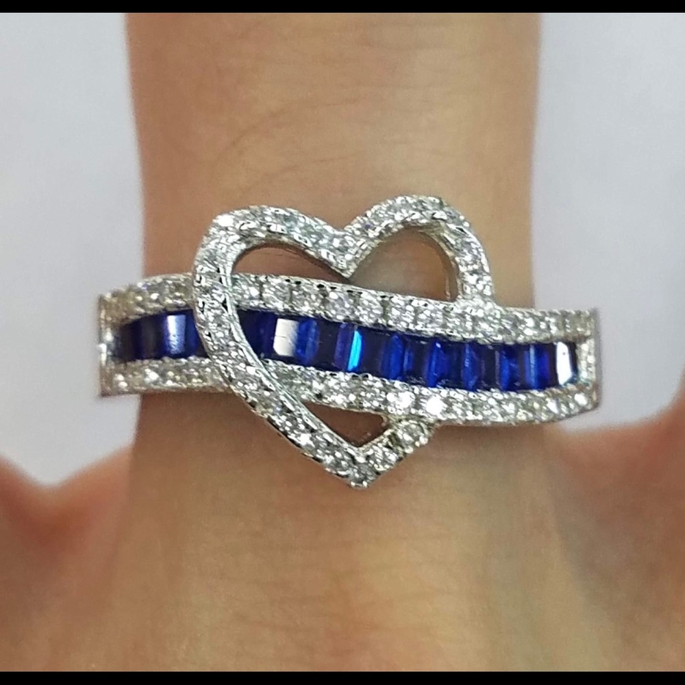 Sterling Silver Exotic Heart Blue Sapphire CZ Ring